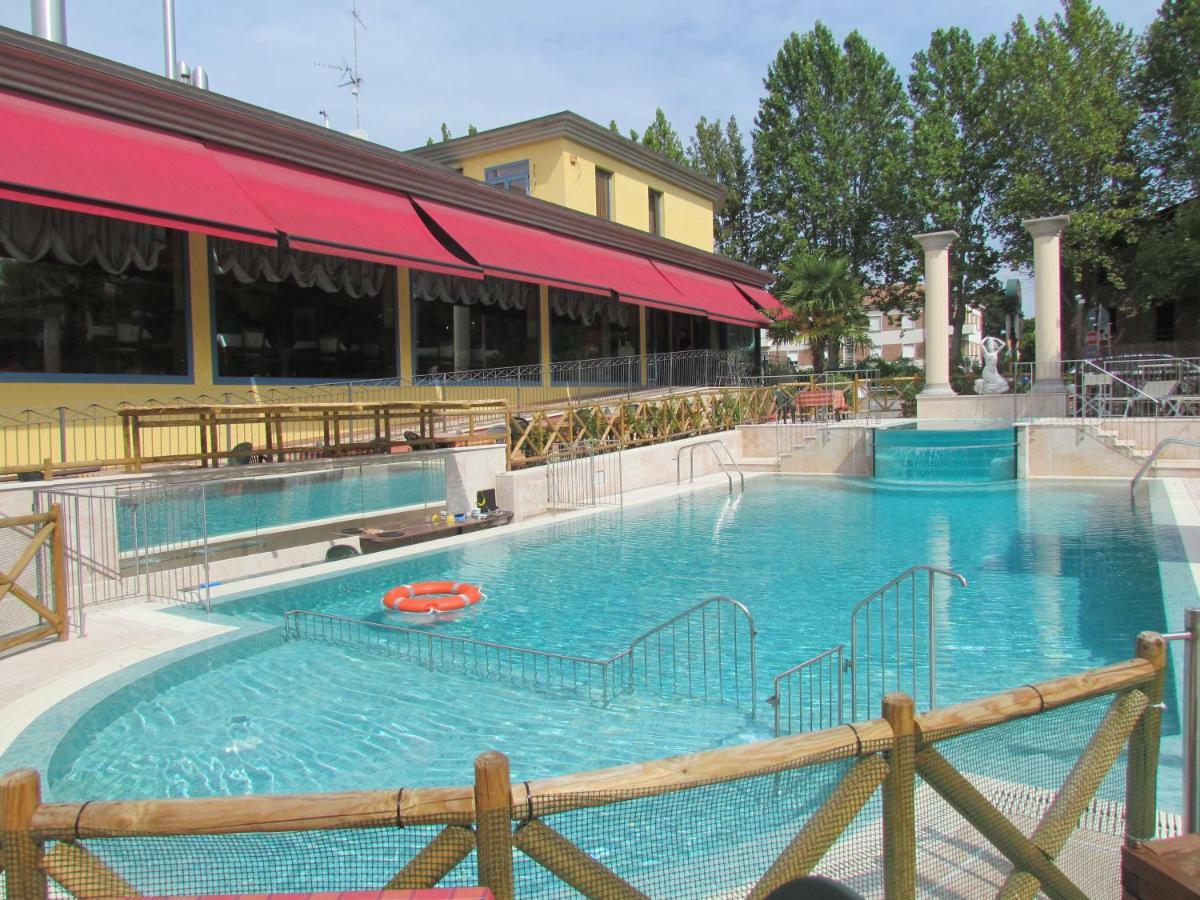 Sul Bacino Hotel Massa Lombarda Exterior photo